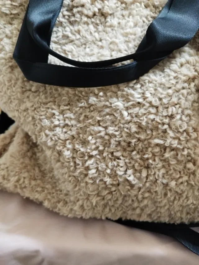 Bolso Liu Jo borreguito beige y negro