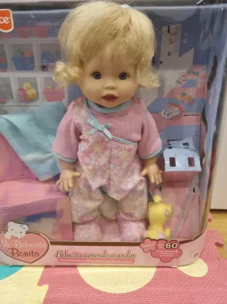 Muñeca Bebé con Accesorios