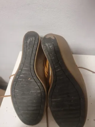 Botines de ante con cuña