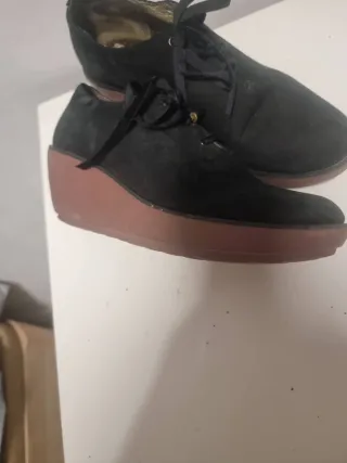 Botines de ante con cuña