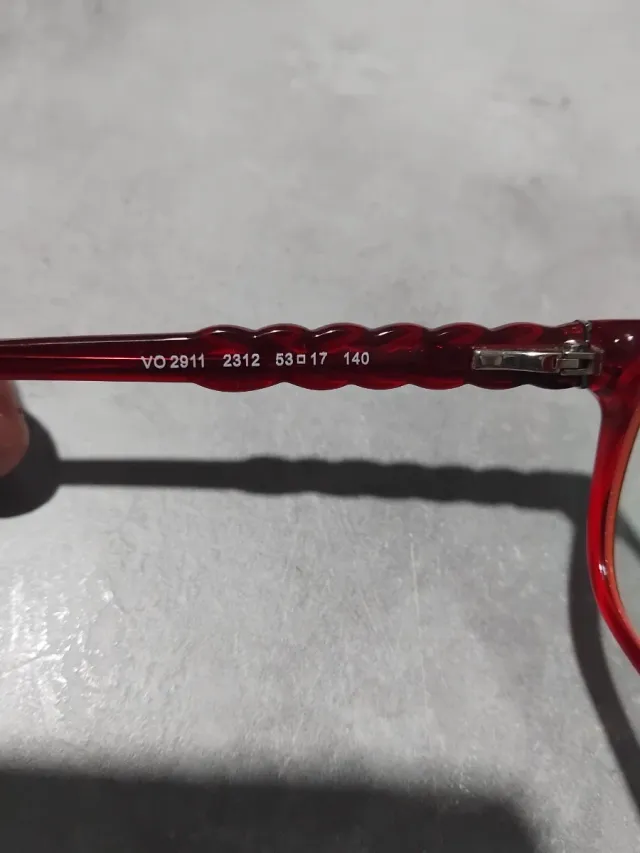 Occhiali da vista donna Vogue neri e rossi