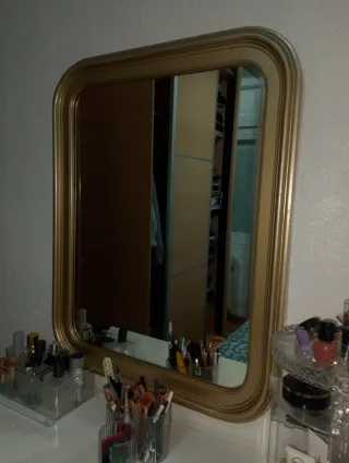 Espejo madera dorado bordes redondeados