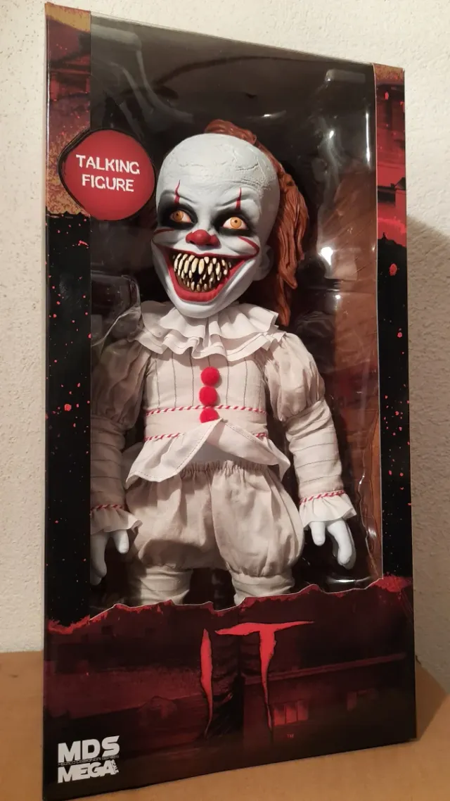 Muñeco Pennywise Mezco Toys Talking Figure