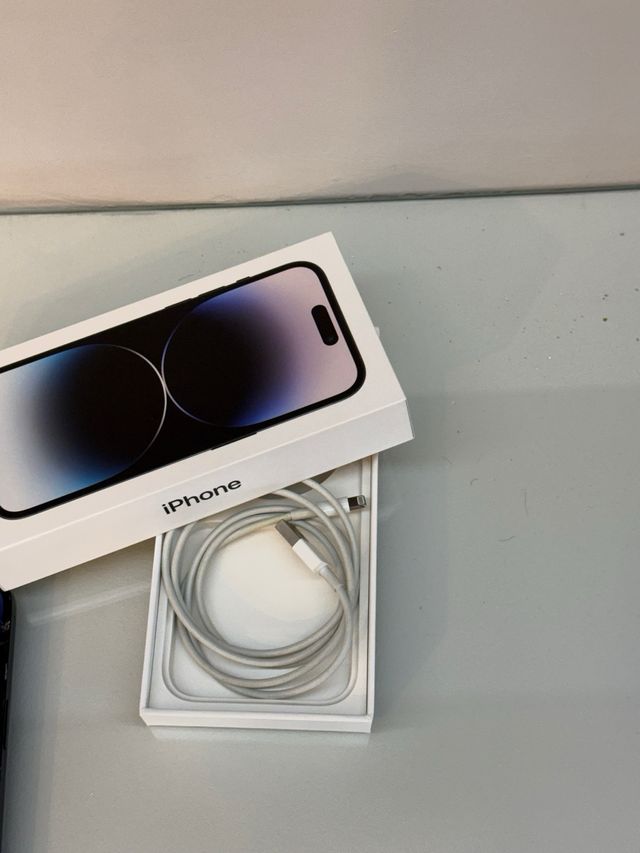 iPhone 14 Pro Negro Titanio