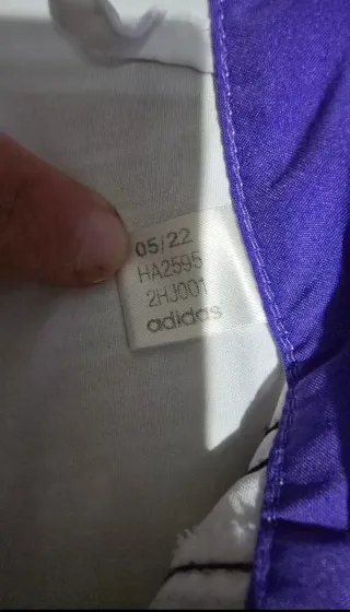 Chaqueta Real Madrid Prepartido 22/23 Adidas