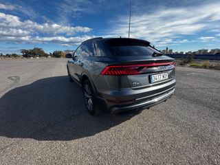 Audi Q8 2020 S-Line quattro