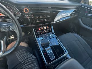 Audi Q8 2020 S-Line quattro