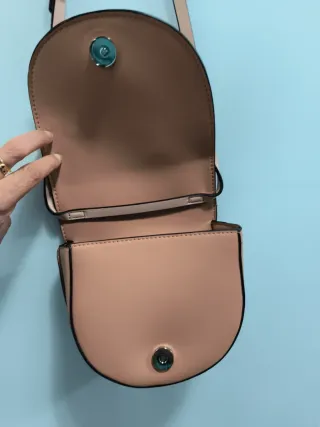 Bolso pequeño.