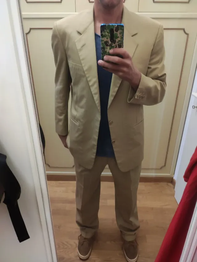 Abito elegante in cotone beige