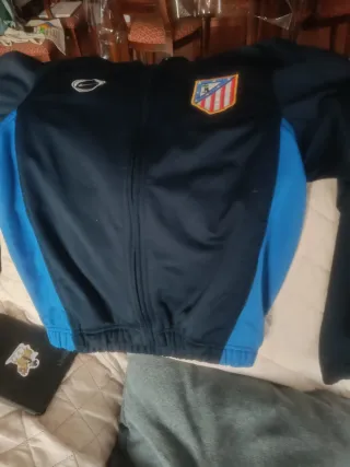Camiseta y sudadera Atlético de Madrid talla XS