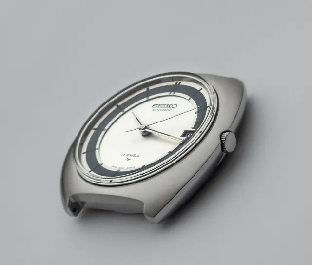 Seiko UFO ◇◇◇Excelente estado◇◇◇ 7005-8150