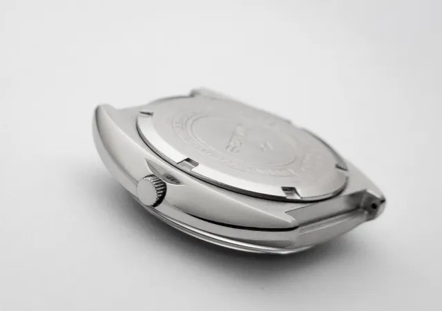 Seiko UFO ◇◇◇Excelente estado◇◇◇ 7005-8150