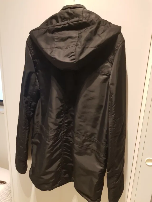 Chaqueta Vintage Pull&Bear  Negra