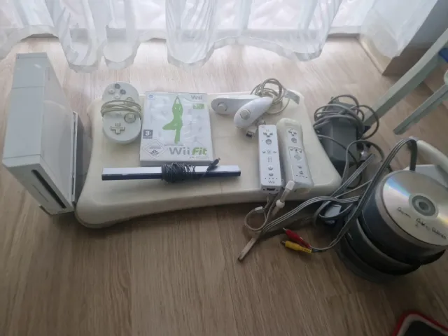 Consola Nintendo Wii + Accesorios