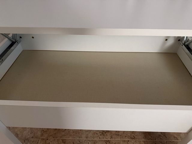 Mesa de centro elevable blanca