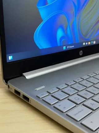 Portátil HP 15s FD0025NS 256GB Intel Celeron N4120