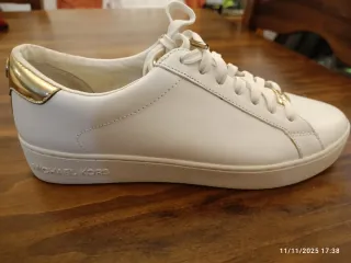 Zapatillas Michael Kors Blancas y Doradas Talla 38