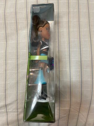 Bambola Bratz Play Sportz Sasha