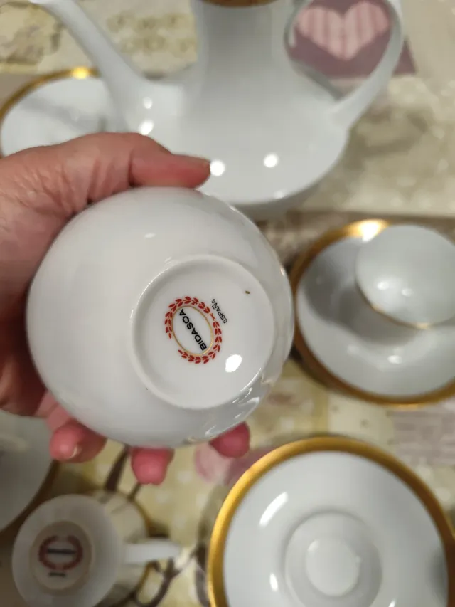 Juego de café Bidasoa porcelana oro