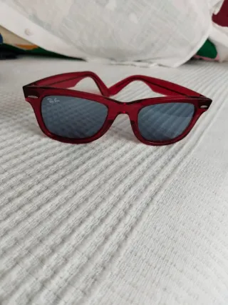 Gafas de sol Ray-Ban Rojas translúcida