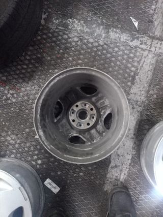 2 Llantas 13' Uno Turbo