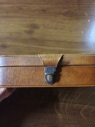 Estuche Menier Beige/Marrón