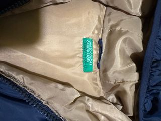 Abrigo Benetton azul marino para 12 años