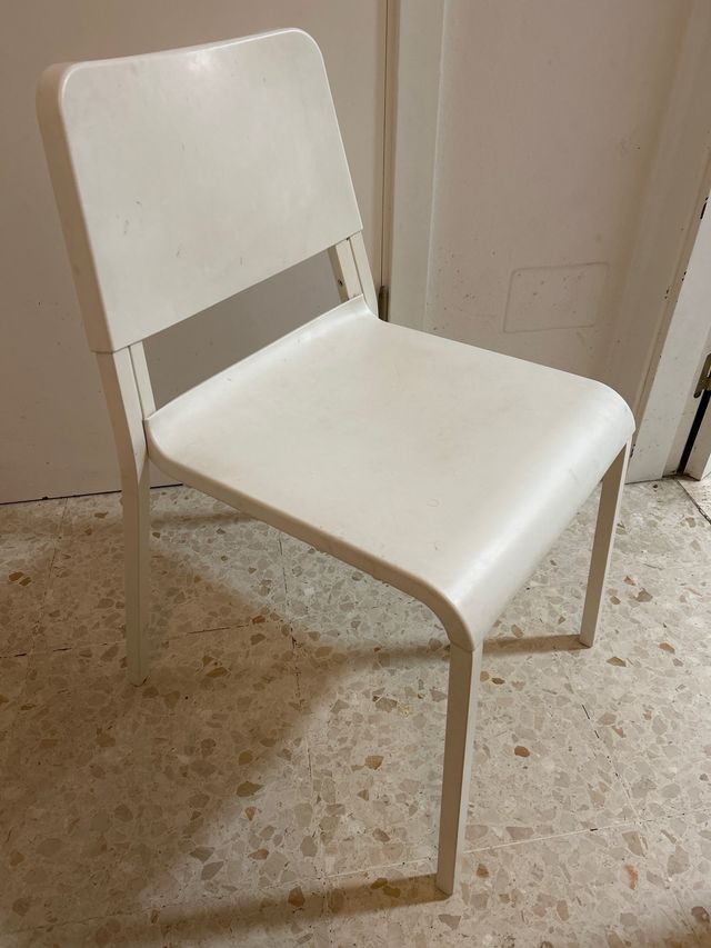 Silla blanca TEODORES IKEA
