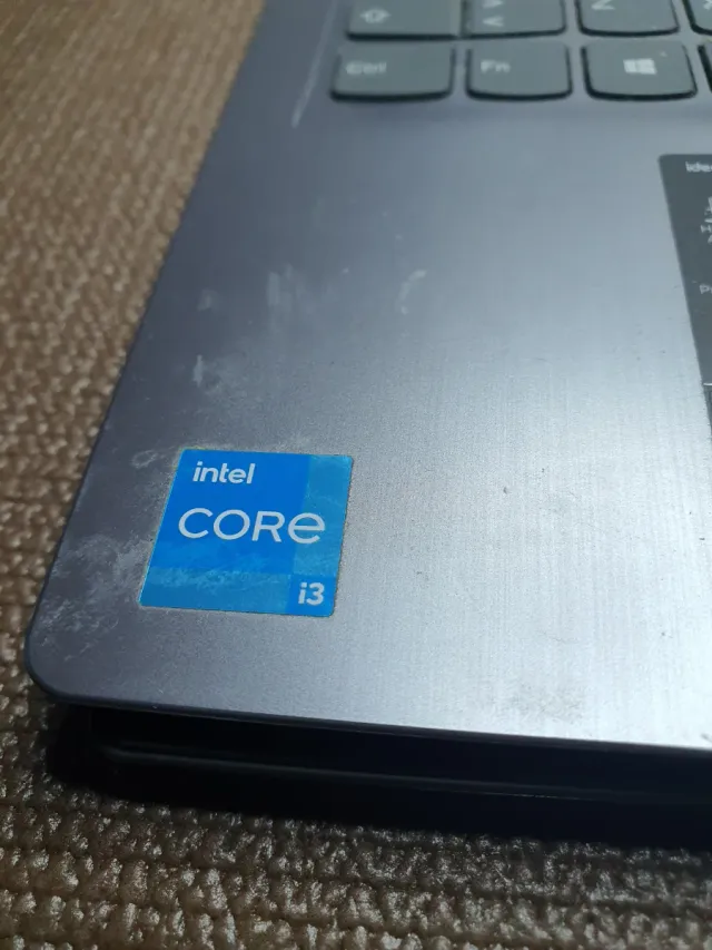 Portátil Lenovo IdeaPad i5-1135G7 12GB RAM