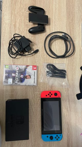 Nintendo Switch seminuova + FIFA