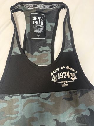Camiseta Supply & Demand Camuflaje Talla M