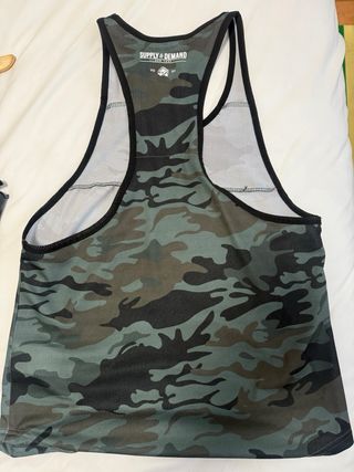 Camiseta Supply & Demand Camuflaje Talla M