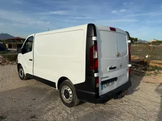 Opel Vivaro 2016