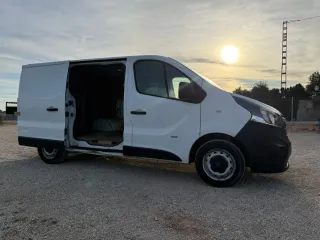 Opel Vivaro 2016