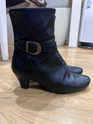 Botas de piel mujer negras