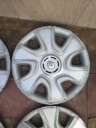 4 Tapacubos Renault R15