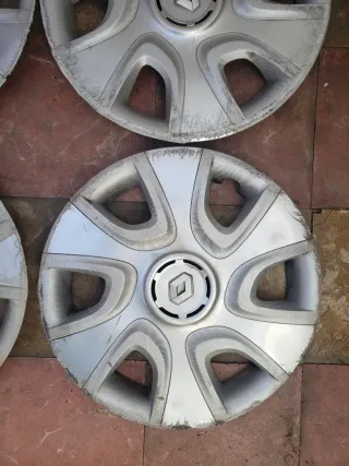 4 Tapacubos Renault R15