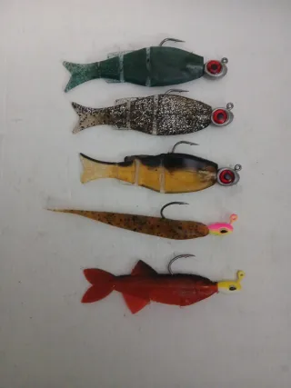 Set 5 señuelos pesca imitación pez