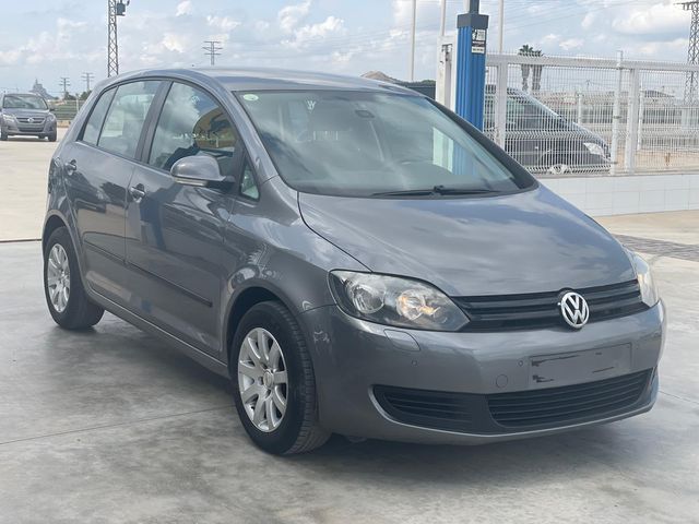 Volkswagen Golf Plus 2012