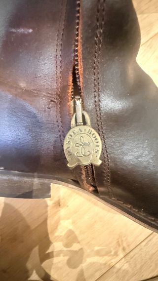 Botas Marrones piel encerada.