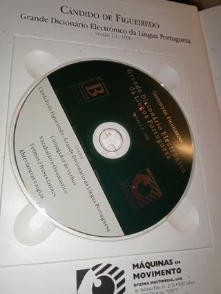 Grande Dicionário da Língua Portuguesa