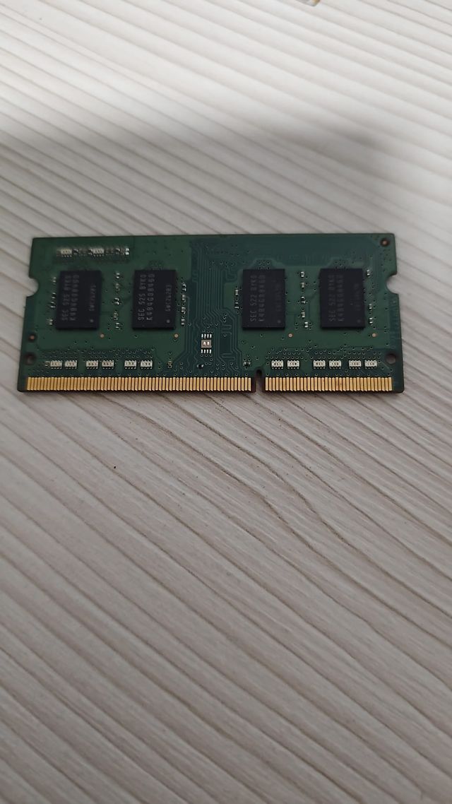Memoria RAM Samsung 4GB DDR3L Portátil