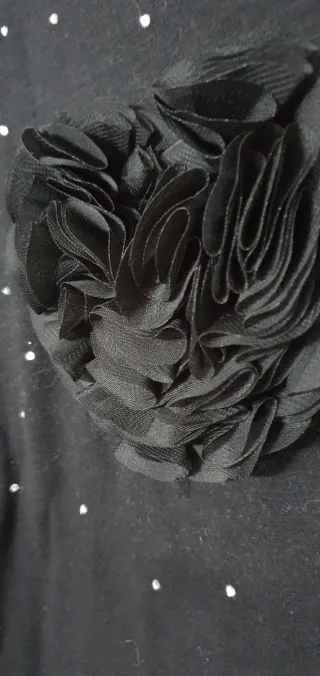 Lote Camisetas roja y negra con corazón y pedrería