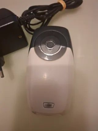 Nokia 6600 gris y blanco