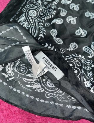 Bandana Paisley Nera e Bianca