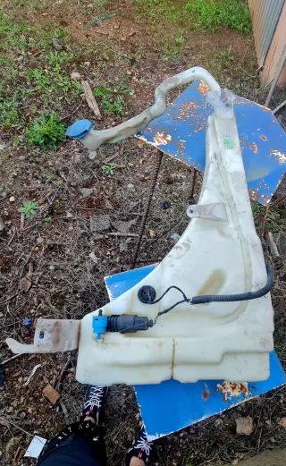 Depósito limpiaparabrisas Touareg R5