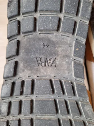 Zapatillas Zara Marrones y Blancas