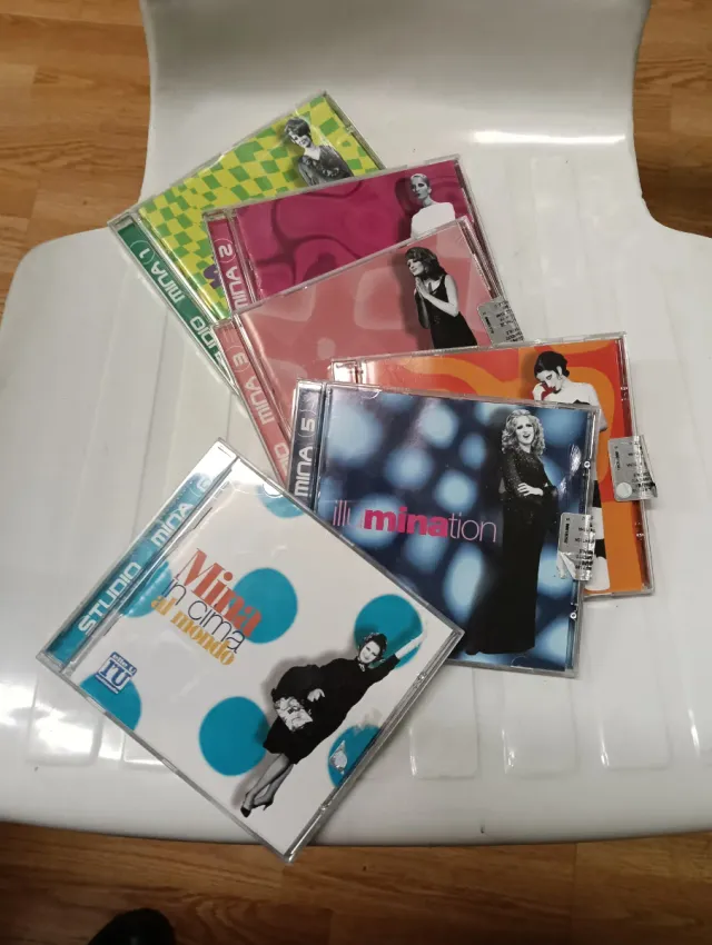 Studio Mina Collezione 6 CD + un CD rimasterizzato