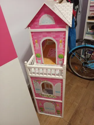 Casa de muñecas Villa Maria