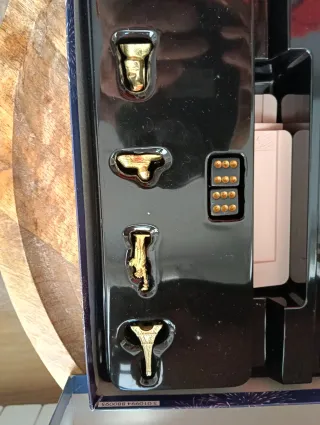 Monopoly Edición Mundial Here & Now